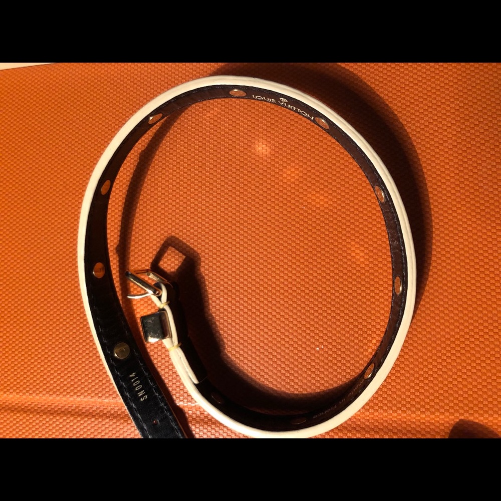 Louis Vuitton Gold Stud wrap Bracelet - Picture 7 of 8
